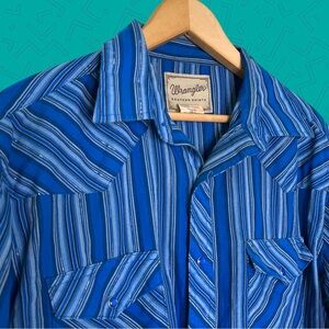 Wrangler Western Pearl Snap Blue Striped Button Down Shirt